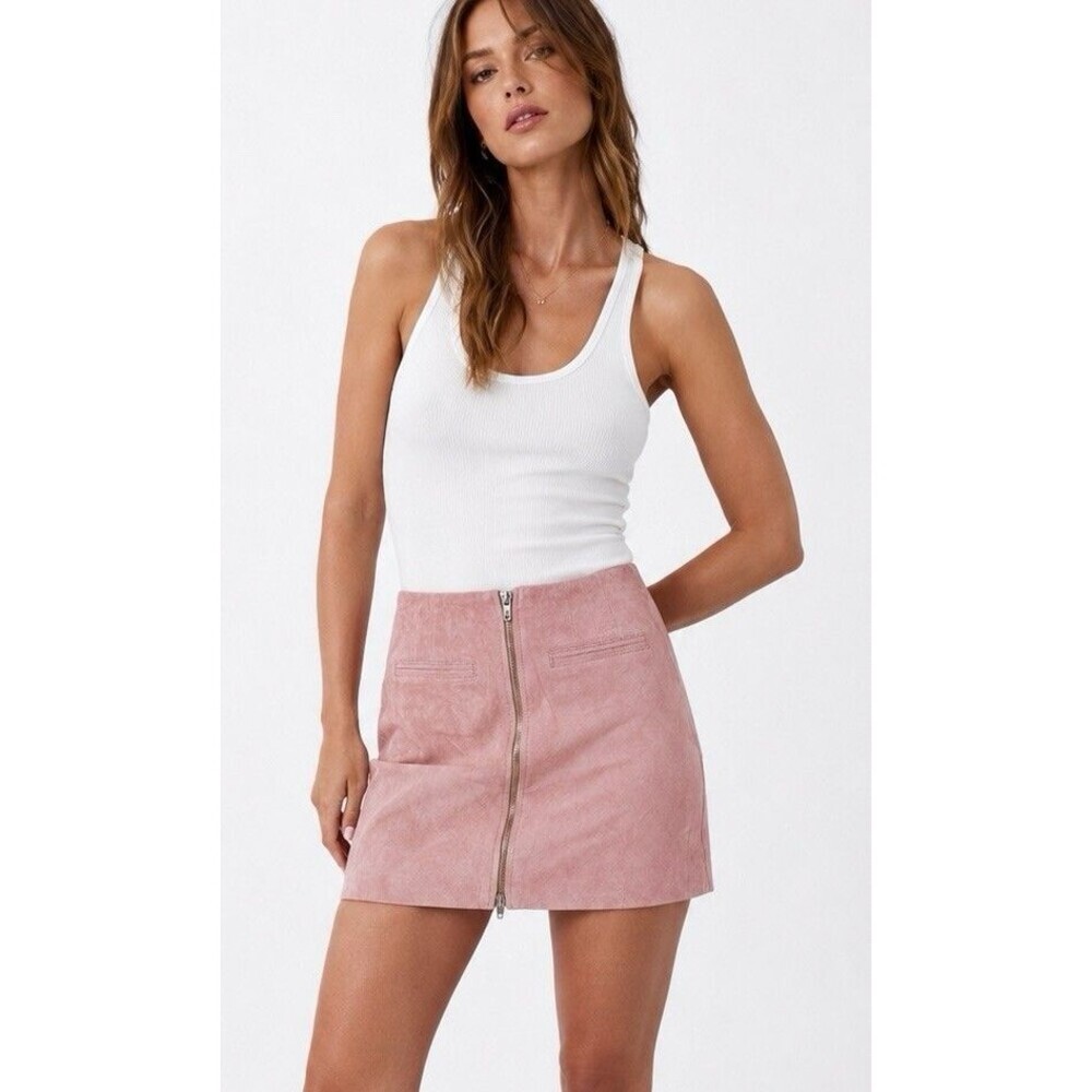 BLANKNYC Pink Pearl Suede Leather Mini Skirt Front Zip Lined Women’s Size 28